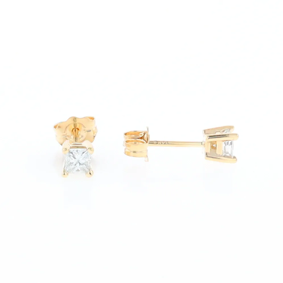 0.38ctw Diamond Stud Earrings