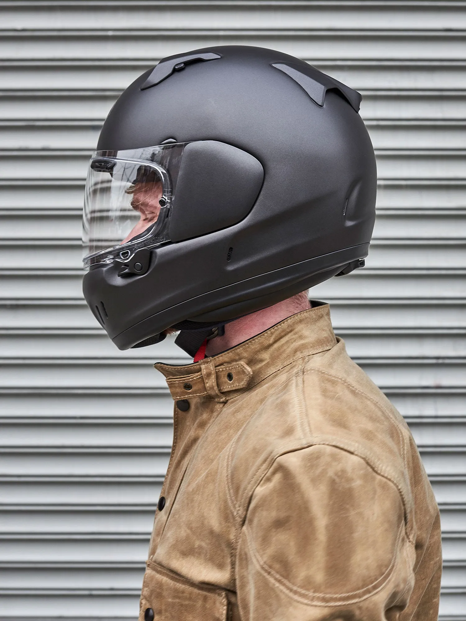 Arai Defiant-X Helmet