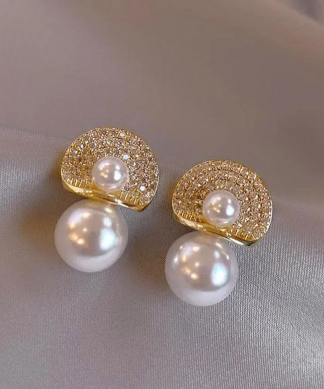 Chic 18K Gold Pearl Earrings