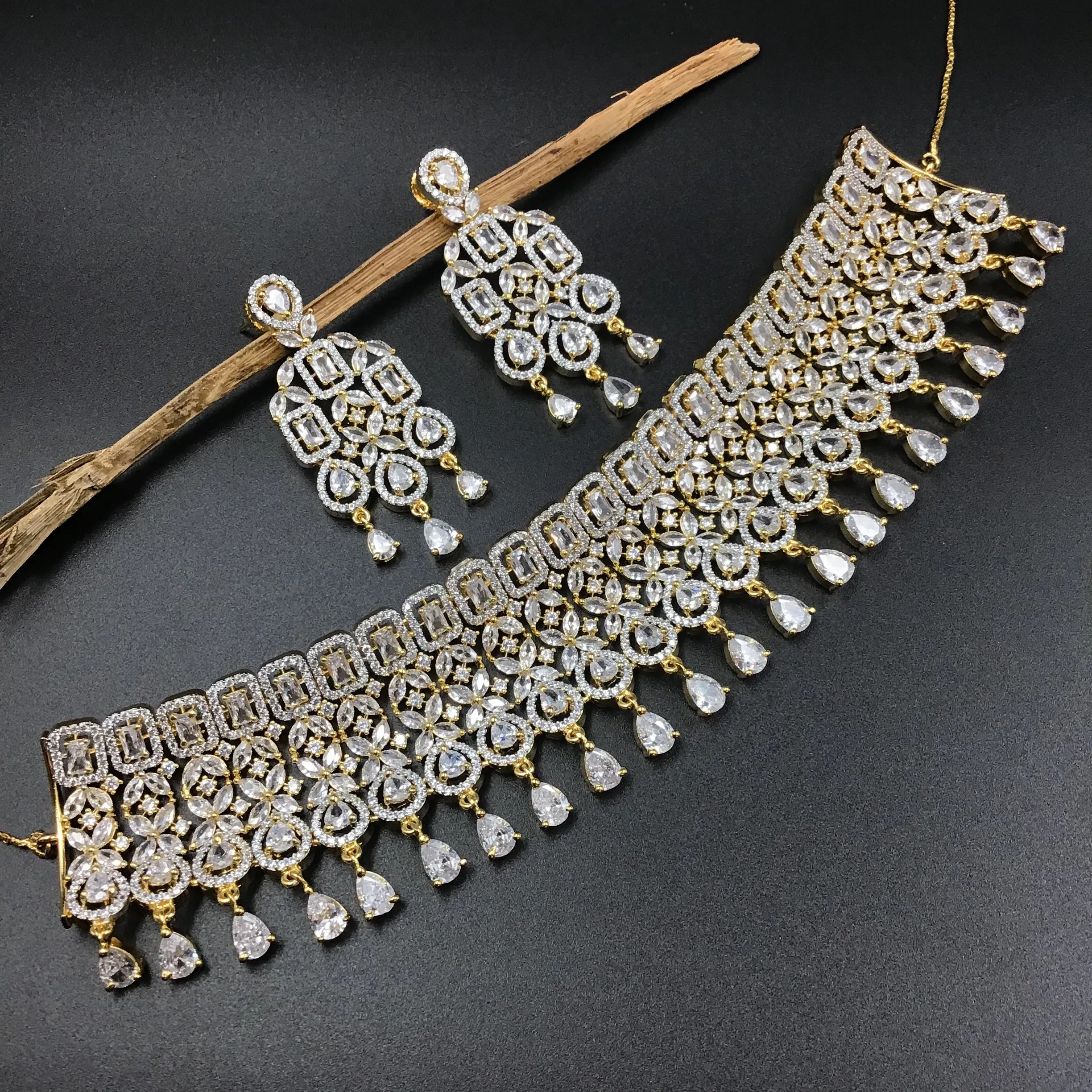 Choker Zircon/AD Necklace Set 3160-11