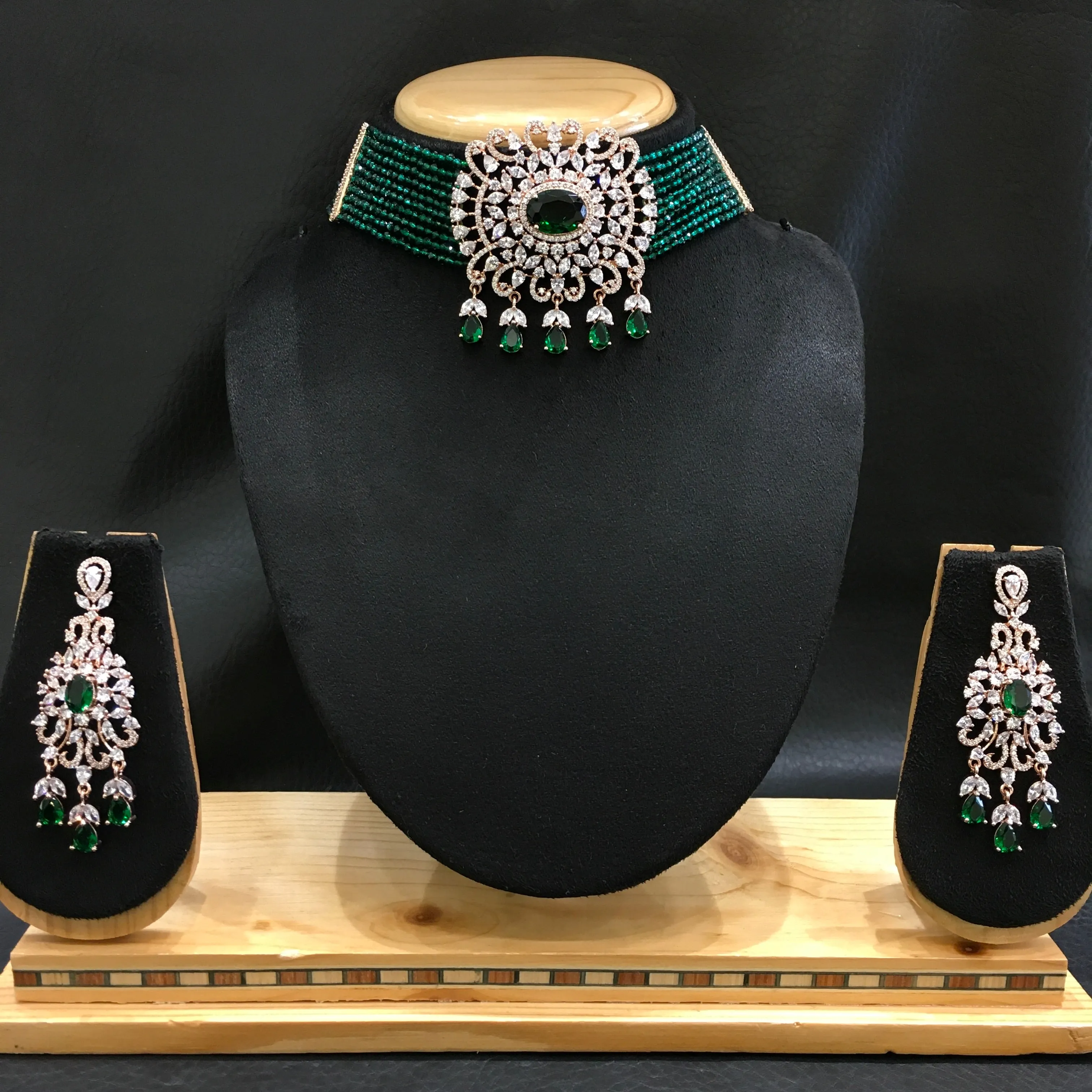 Choker Zircon/AD Necklace Set 4130-69