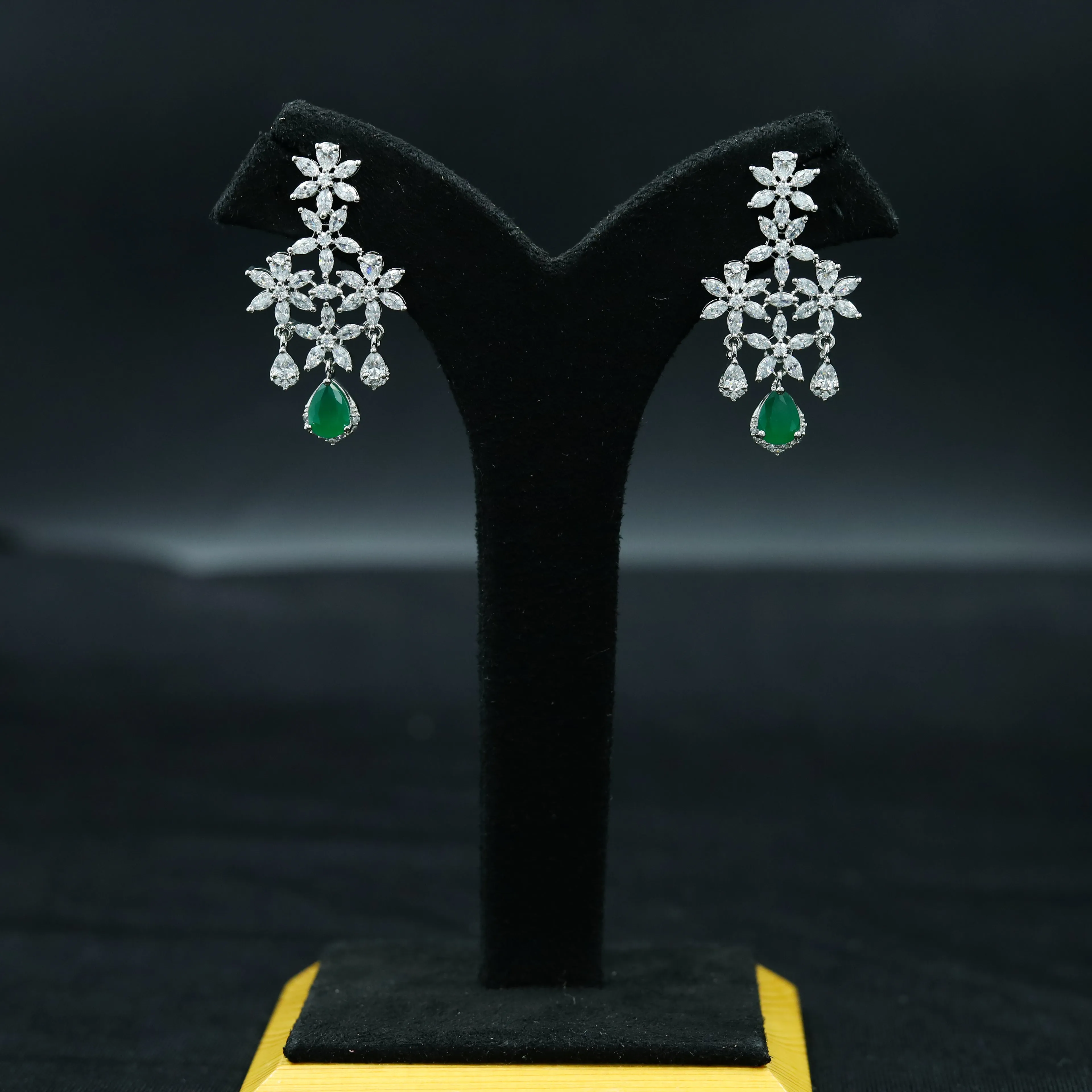 Manish Malhotra Inspired Round Neck Zircon/AD Necklace Set 11894-69