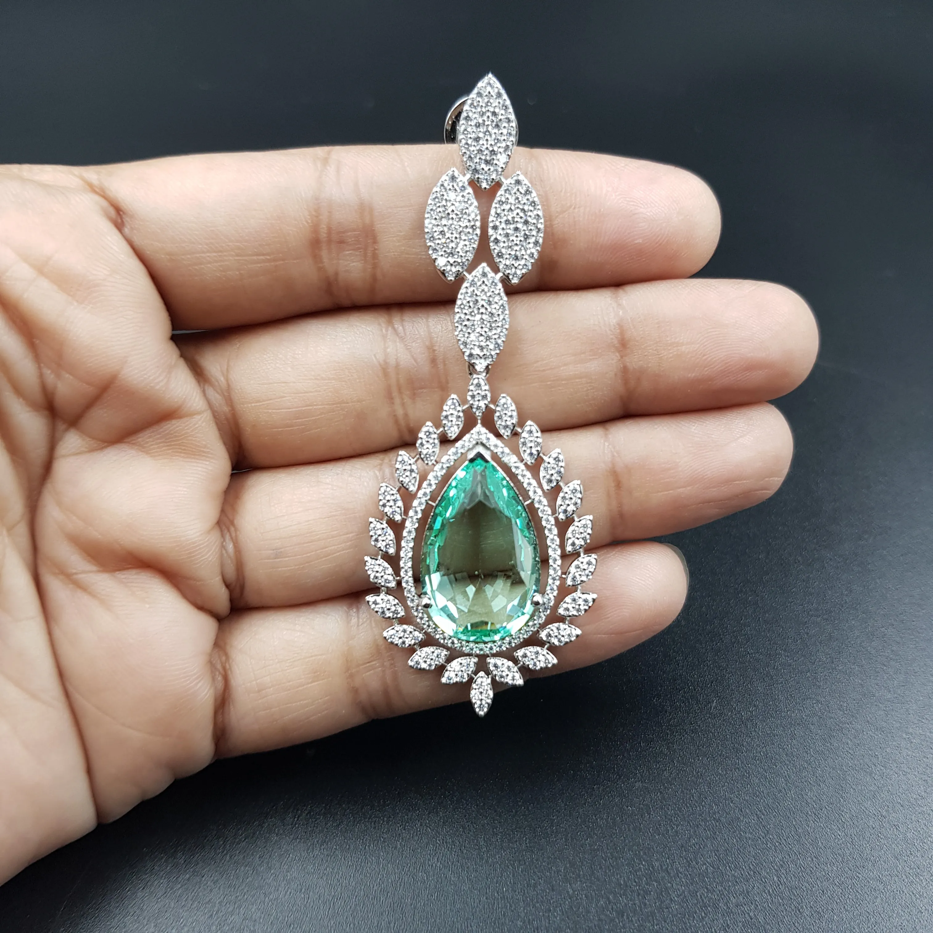 Round Neck Zircon/AD Necklace Set 10799-69