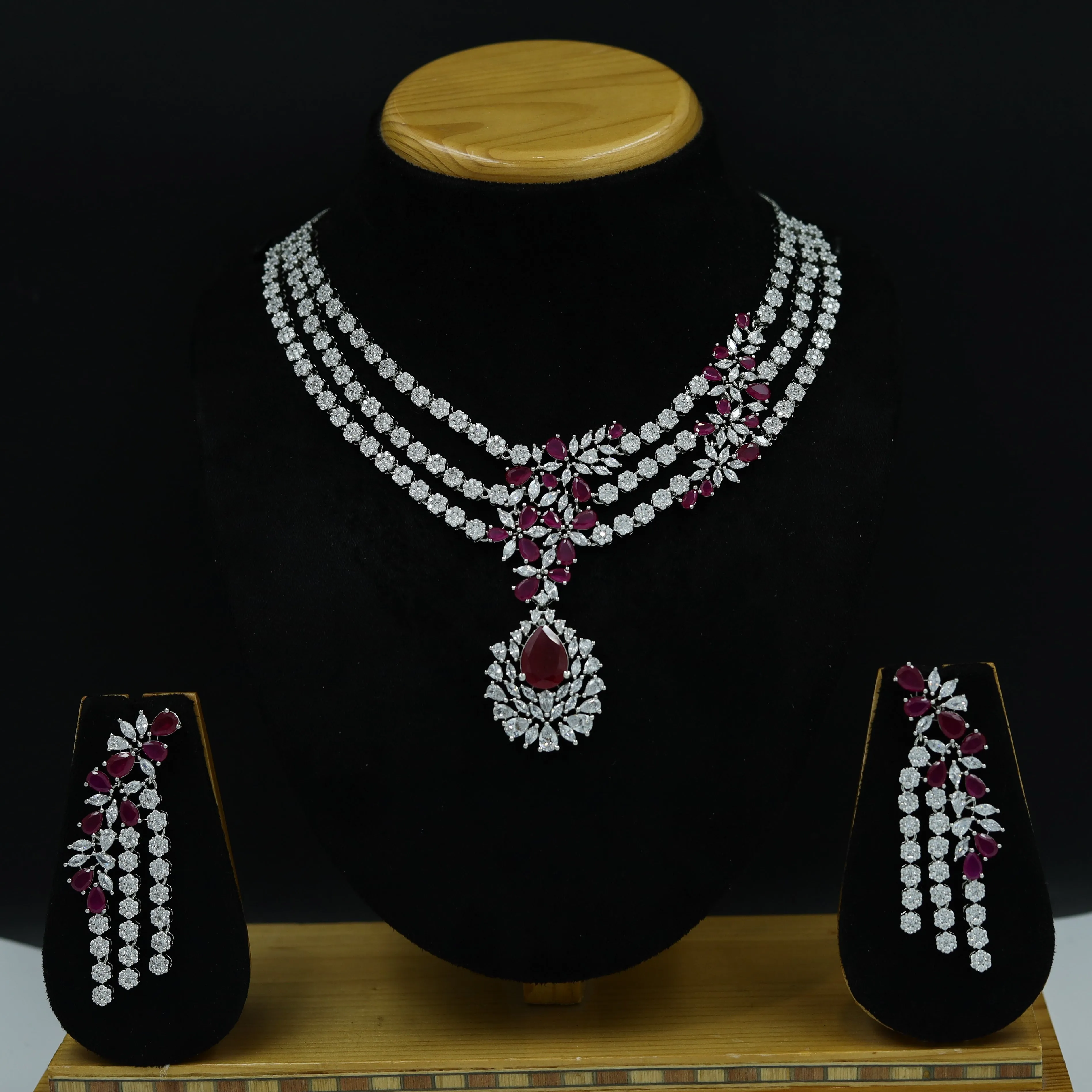 Round Neck Zircon/AD Necklace Set 10801-69