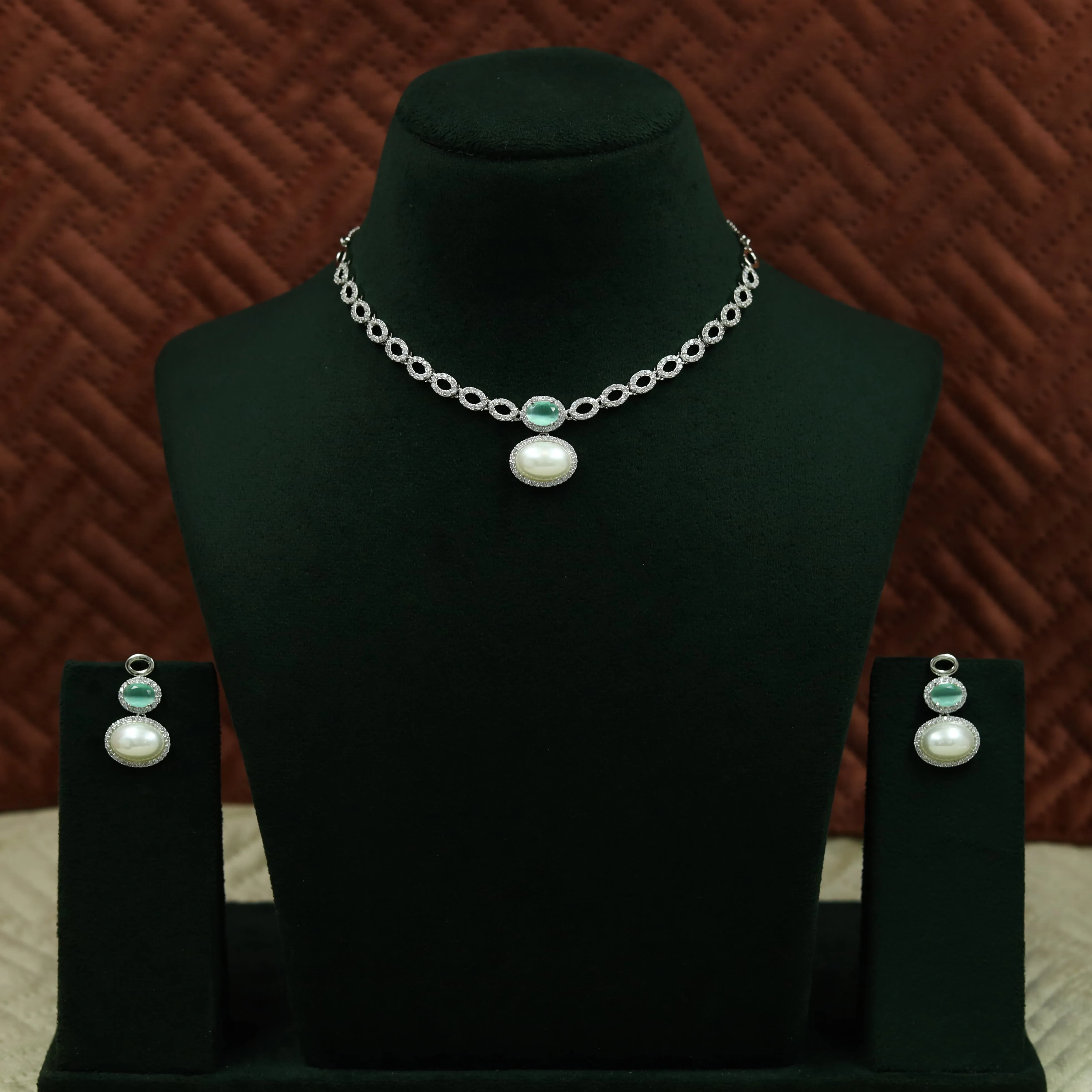 Round Neck Zircon/AD Necklace Set 12980-34