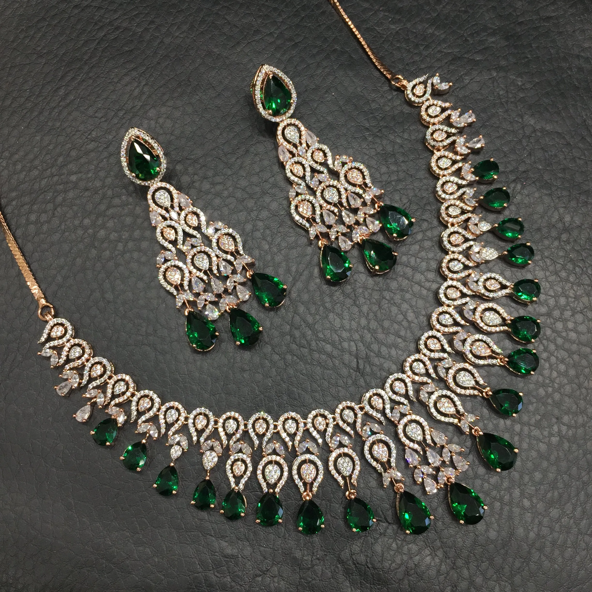 Round Neck Zircon/AD Necklace Set 4147-69