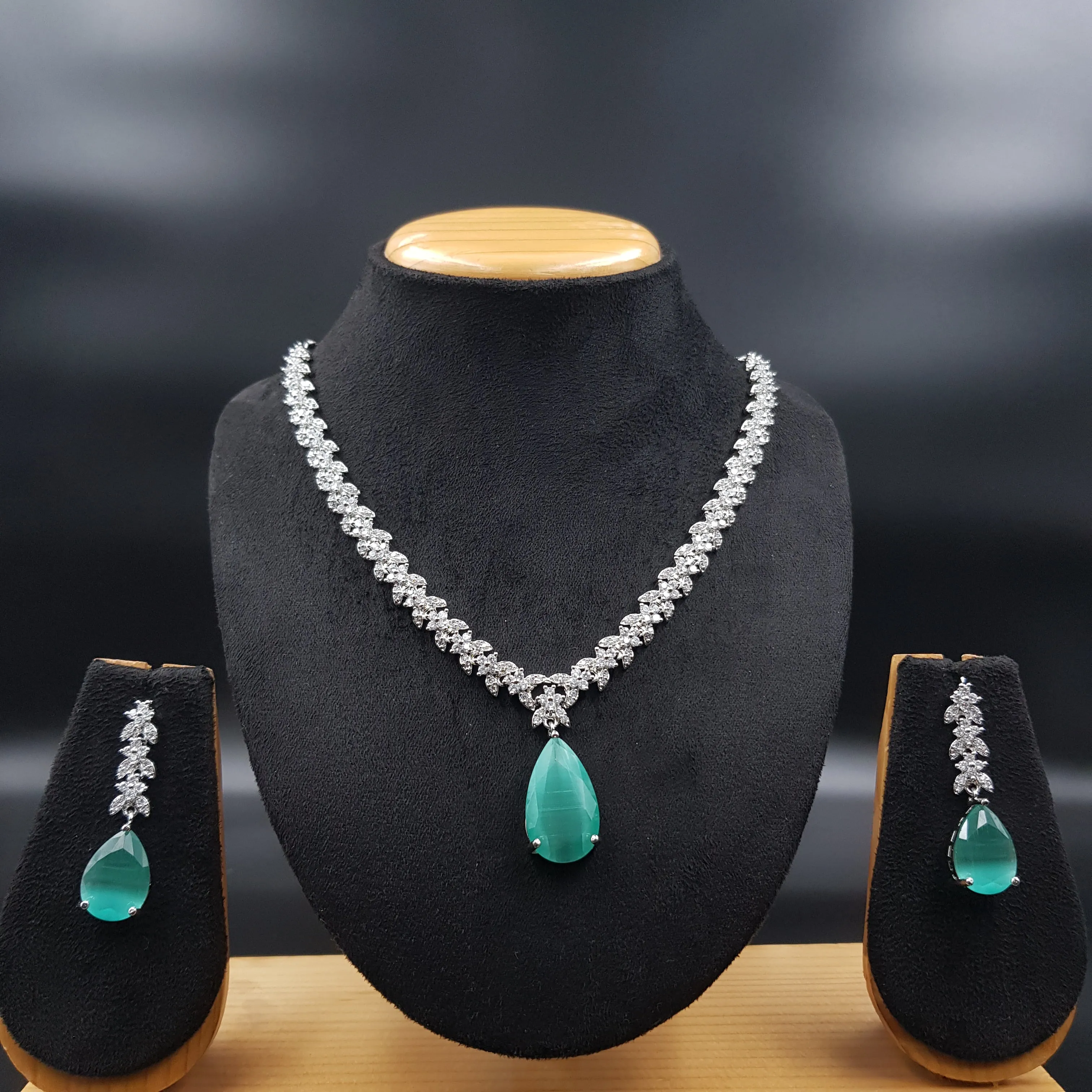 Round Neck Zircon/AD Necklace Set 9928-R