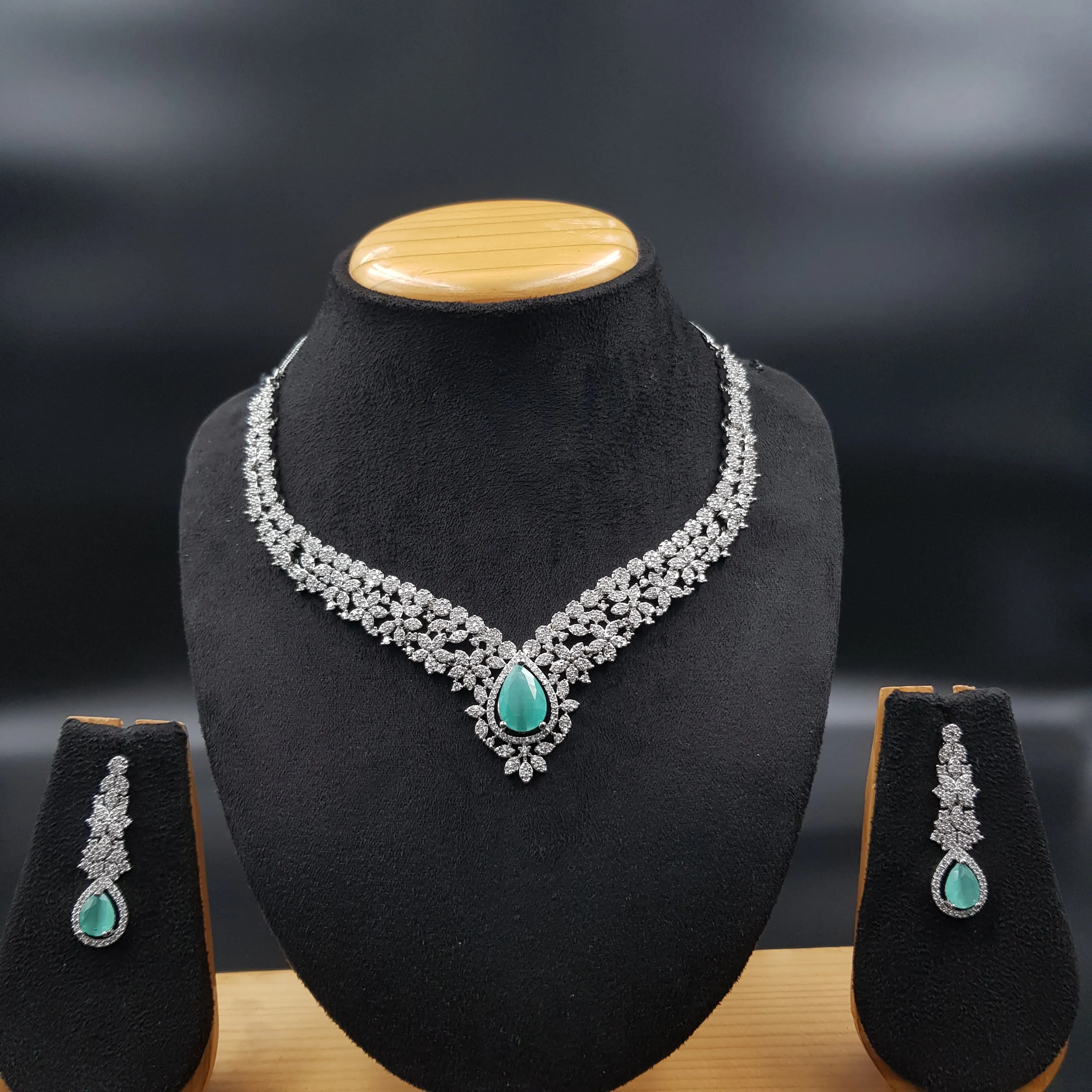Round Neck Zircon/AD Necklace Set 9930-R