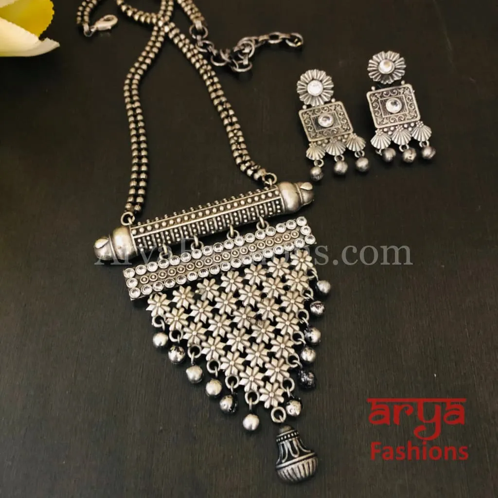 Tani Oxidized Silver Tribal Necklace with Green Stones / Statement Necklace