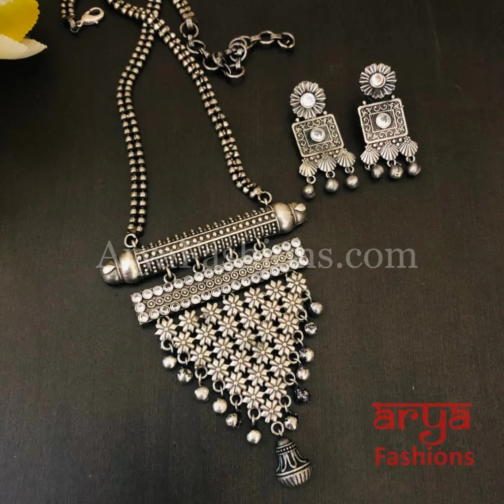 Tani Oxidized Silver Tribal Necklace with Green Stones / Statement Necklace