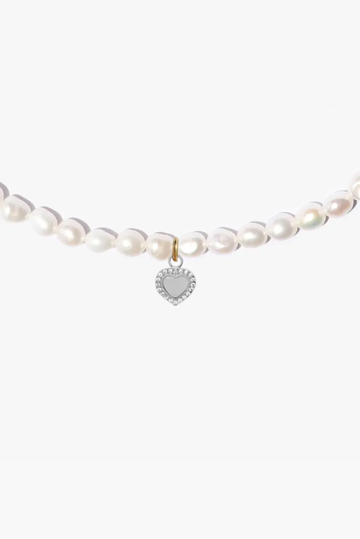 XOXO NECKLACE