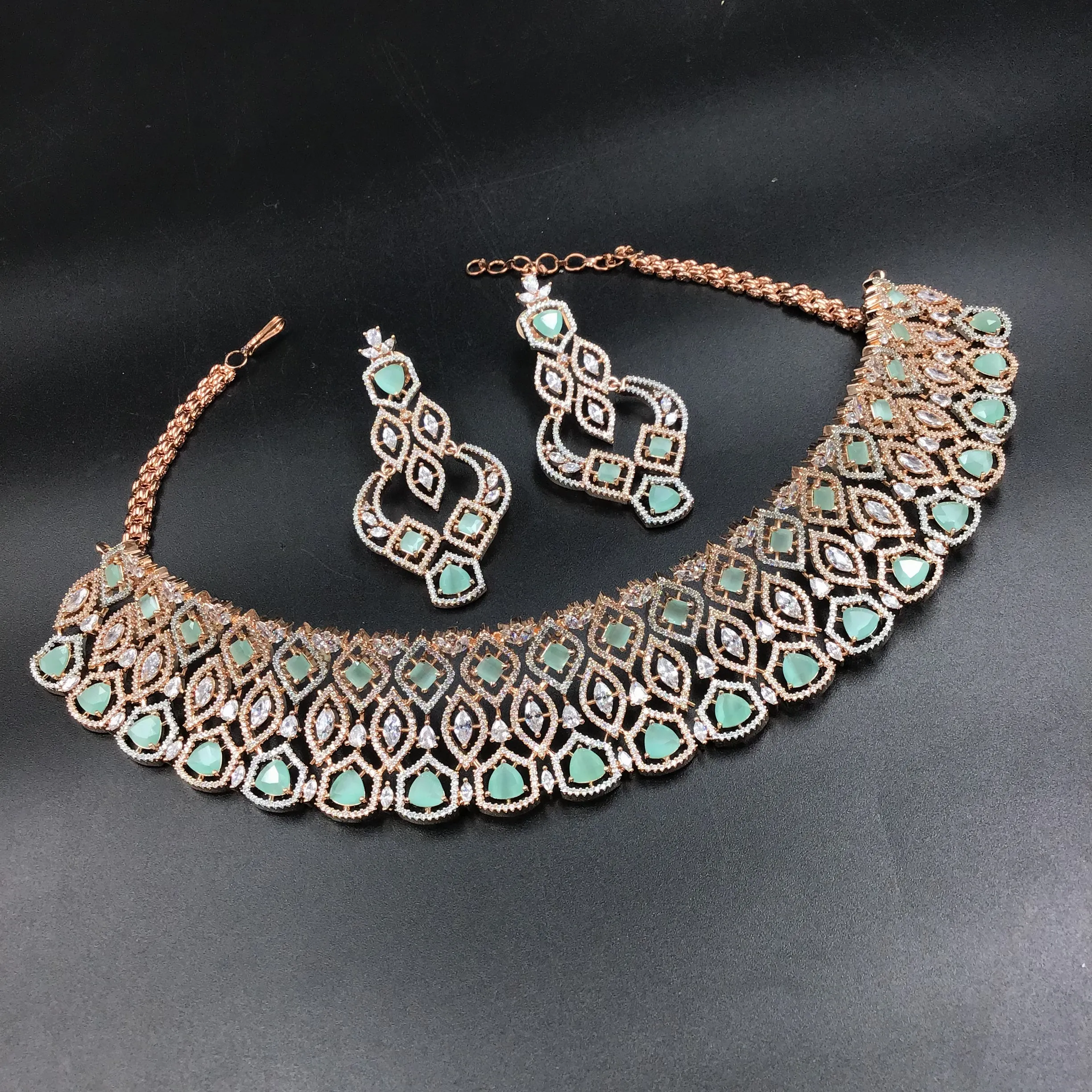 Zircon/AD Choker Set 13165-9968